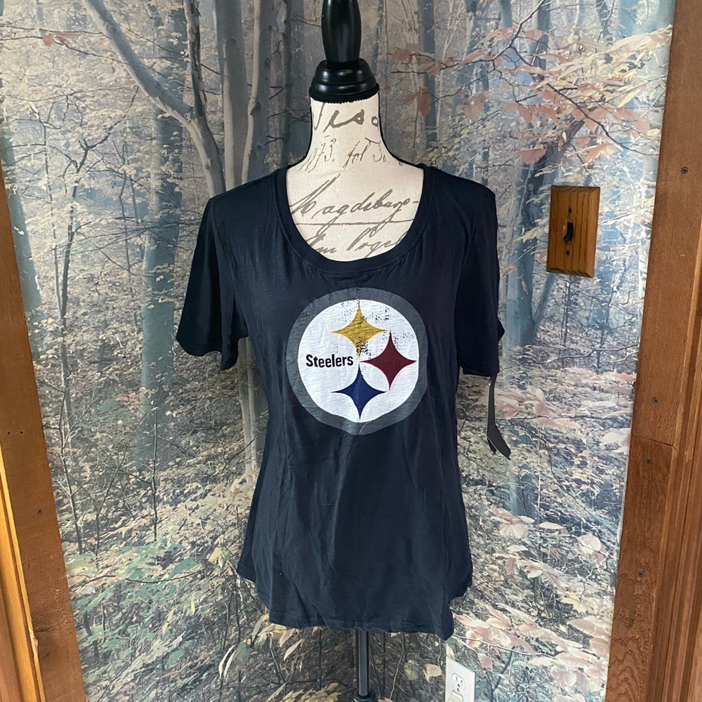 Women’s L Steelers T-Shirt
